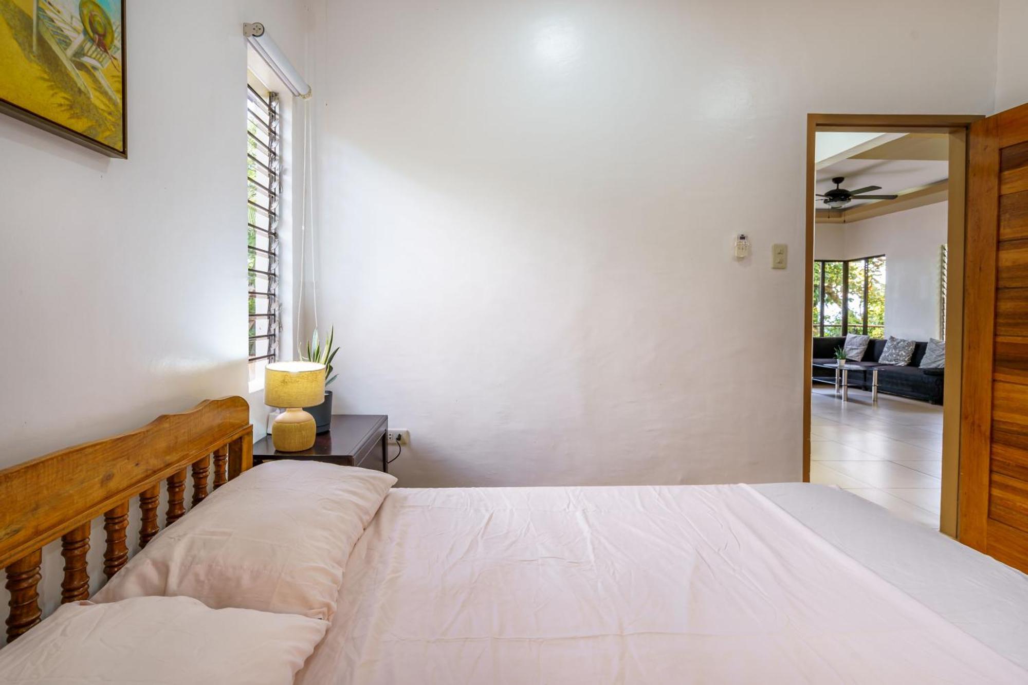 Oceanside 2 Bedroom House, 100Mbps Wifi Panglao Kültér fotó