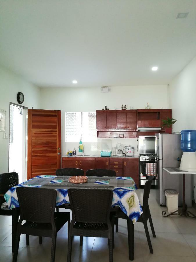 Oceanside 2 Bedroom House, 100Mbps Wifi Panglao Kültér fotó