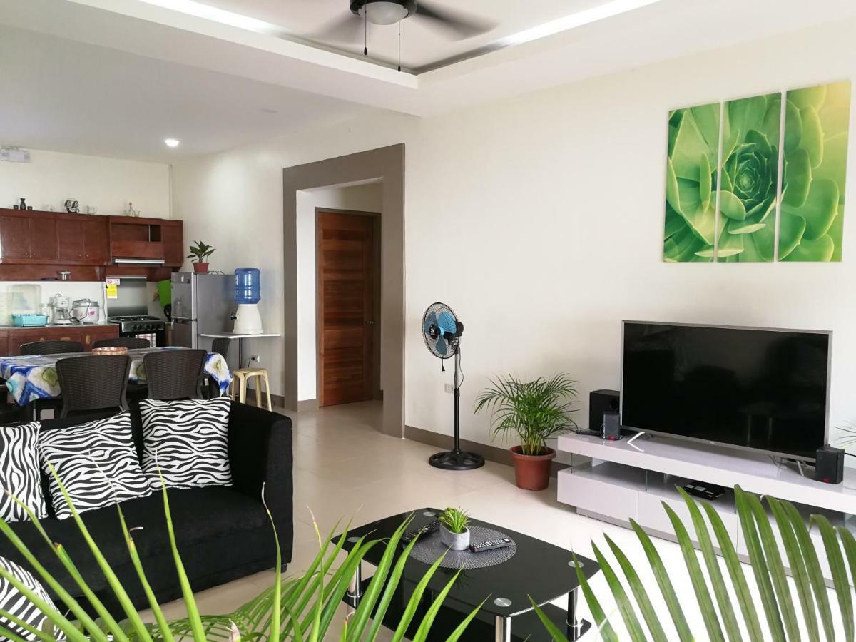 Oceanside 2 Bedroom House, 100Mbps Wifi Panglao Kültér fotó